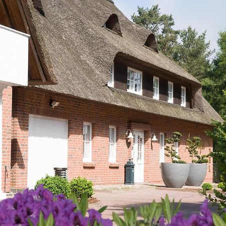 Amethyst Hotel Garni Lueneburg Deutsch Evern Dış mekan fotoğraf