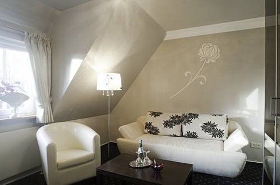 Amethyst Hotel Garni Lueneburg Deutsch Evern Dış mekan fotoğraf